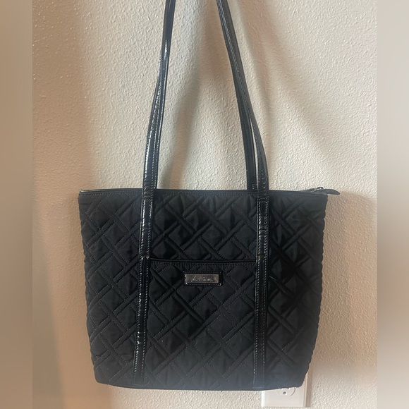 Vera Bradley Bag - Picture 1 of 9